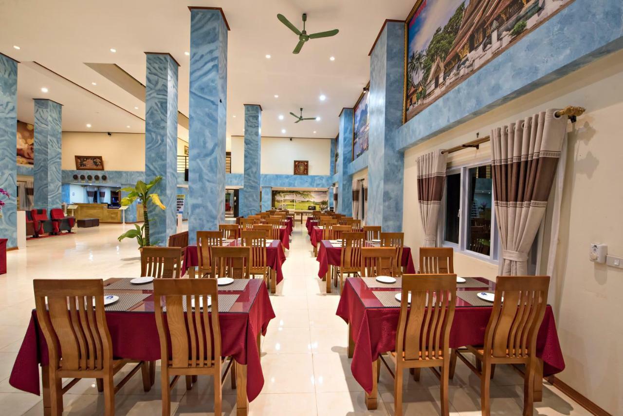 Annecy Hotel Vang Vieng Exteriör bild