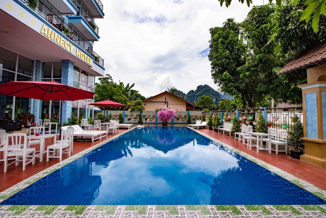 Annecy Hotel Vang Vieng Exteriör bild