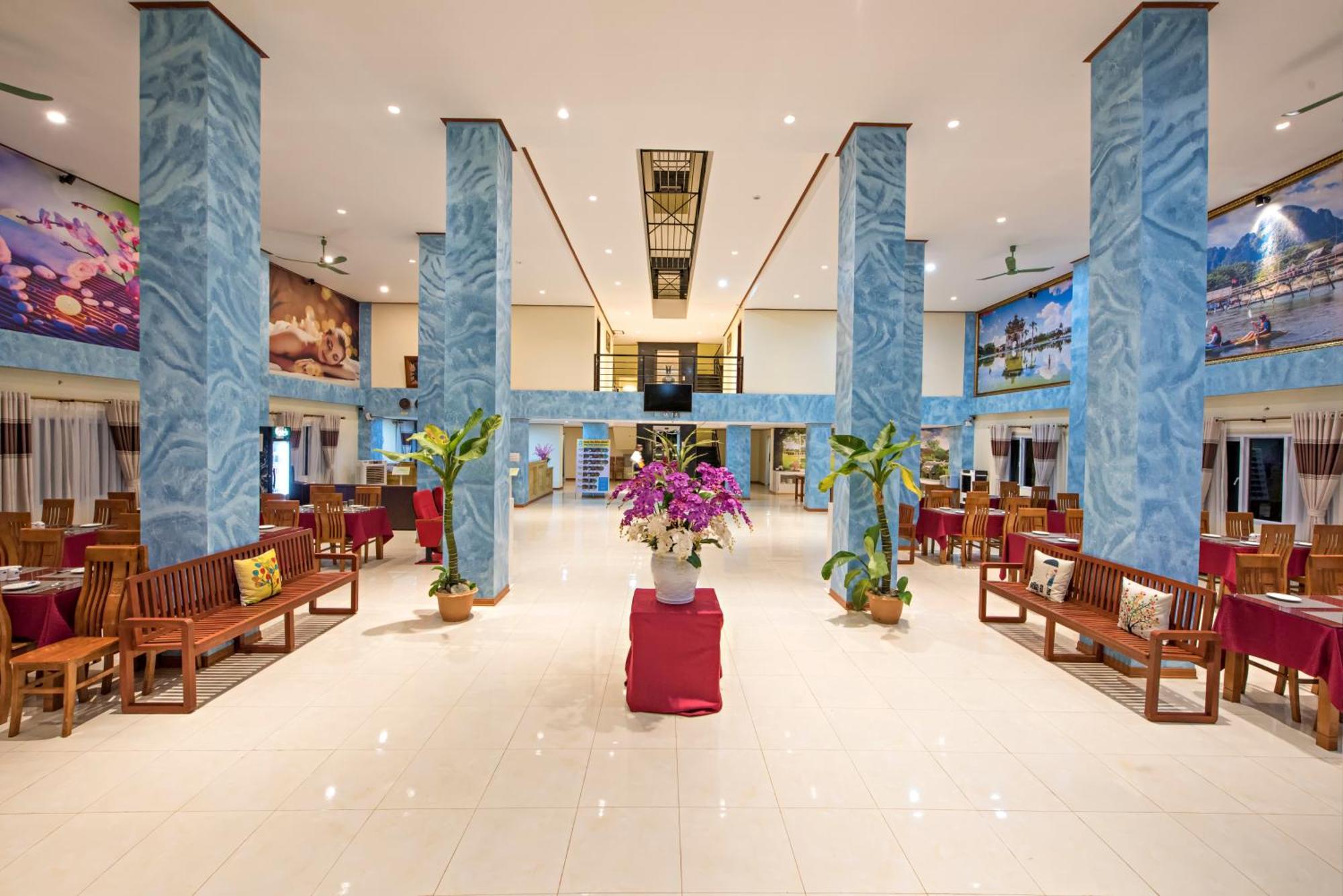 Annecy Hotel Vang Vieng Exteriör bild