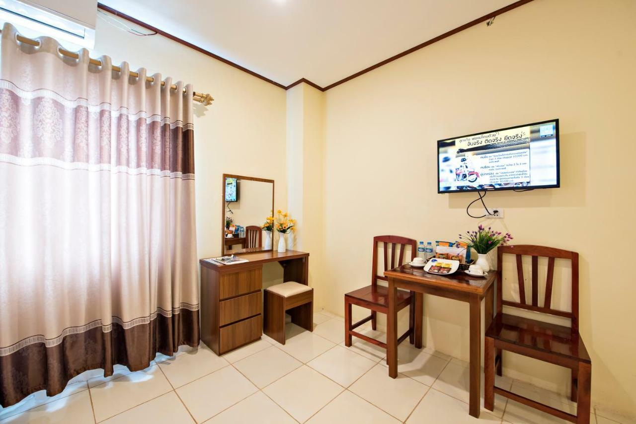 Annecy Hotel Vang Vieng Exteriör bild