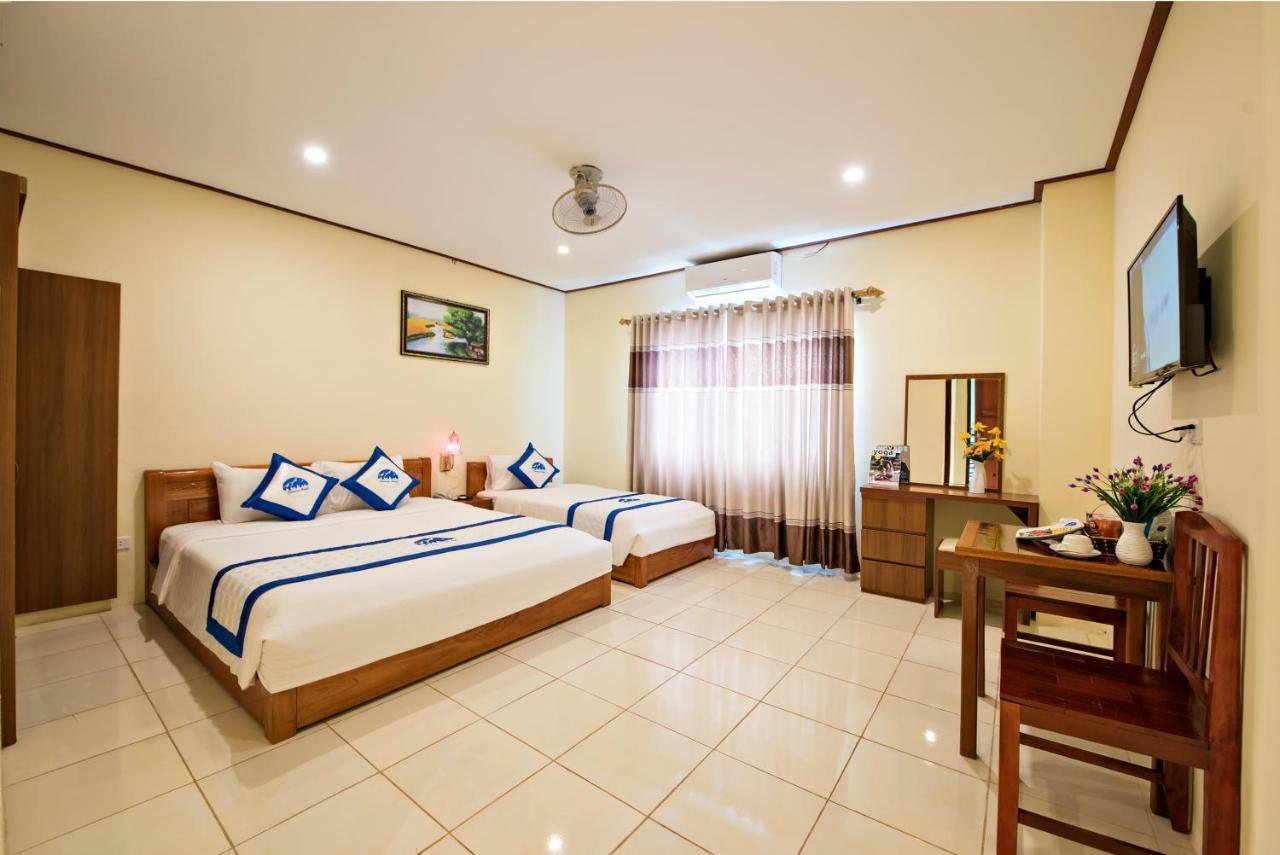 Annecy Hotel Vang Vieng Exteriör bild