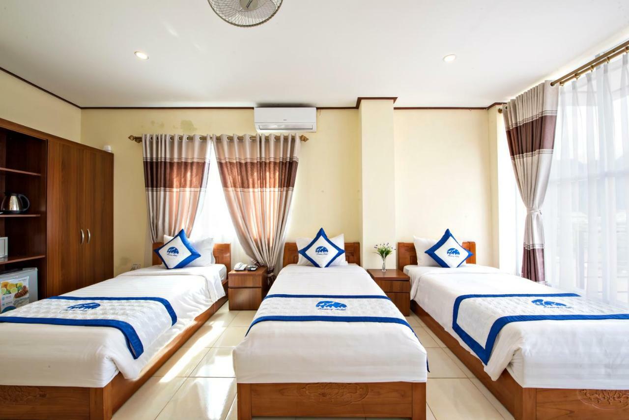 Annecy Hotel Vang Vieng Exteriör bild